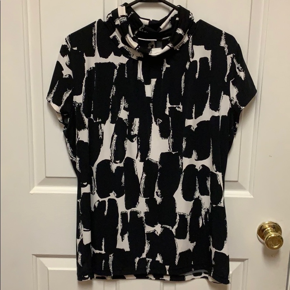 Mock neck, white and black cap sleeve blouse